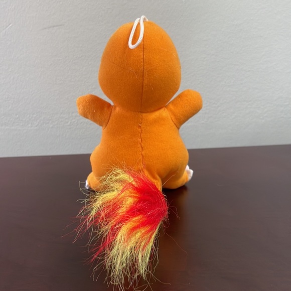 Pokémon Charmander Plushie - Picture 3 of 7